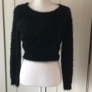 Double zero fuzzy black cropped sweater